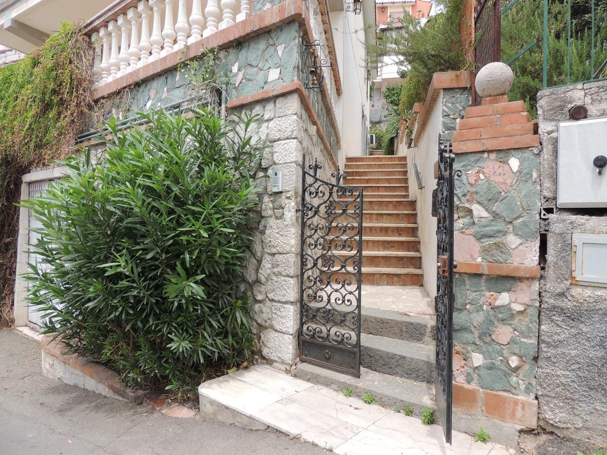 Le Porte Di Taormina Bed & Breakfast Dış mekan fotoğraf