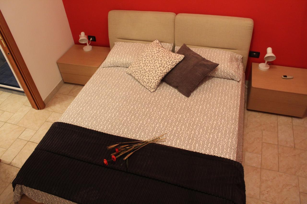 Le Porte Di Taormina Bed & Breakfast Oda fotoğraf