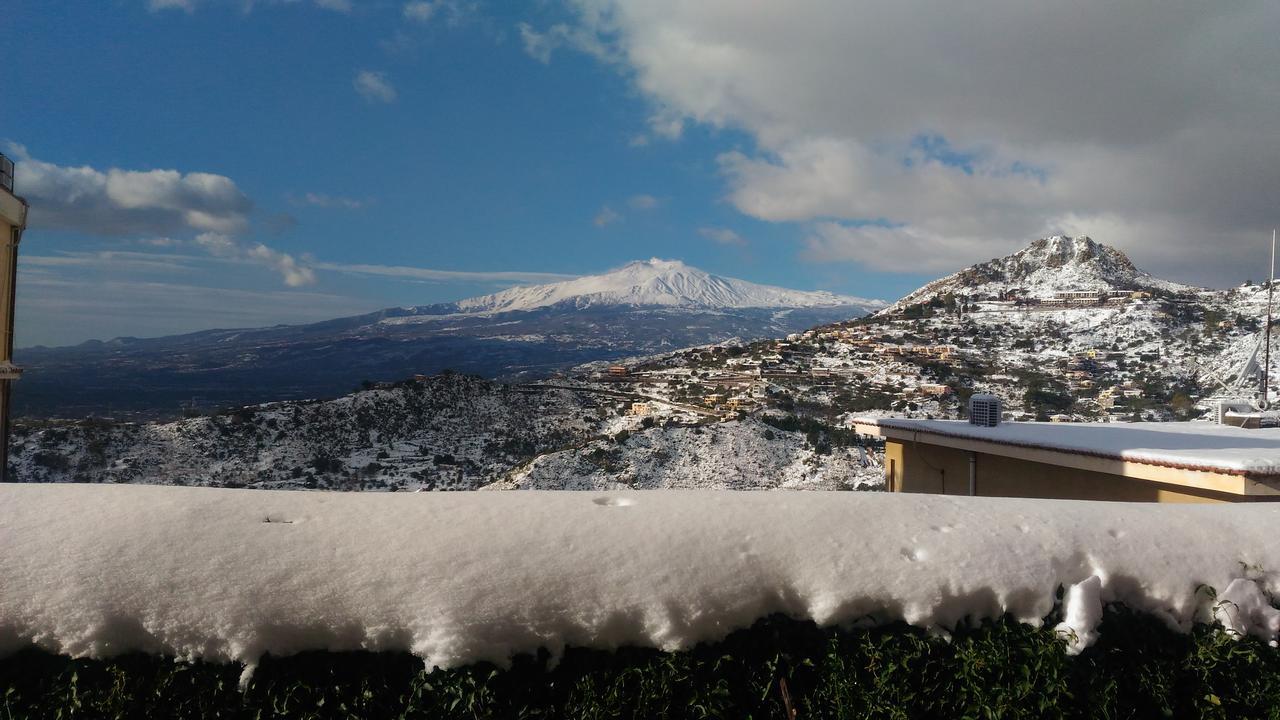Le Porte Di Taormina Bed & Breakfast Dış mekan fotoğraf
